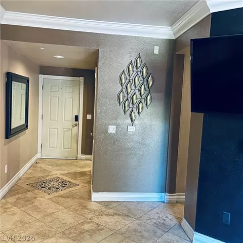 260 E Flamingo Rd #118, Las Vegas, NV 89169