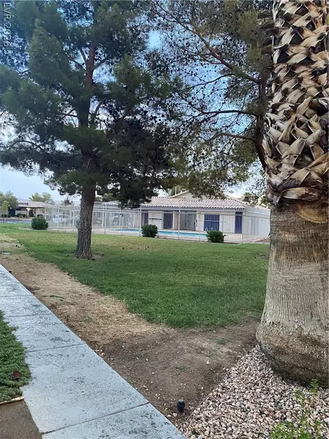 271 N Lamb Blvd #D, Las Vegas, NV 89110