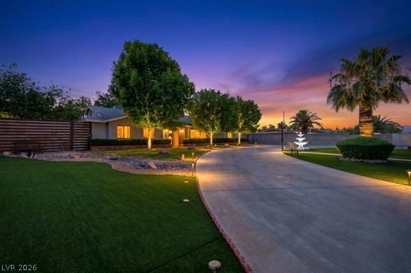 2295 N Gateway Rd, Las Vegas, NV 89115