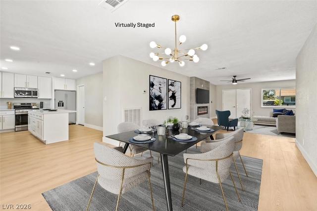 7700 Peacock Ave, Las Vegas, NV 89145