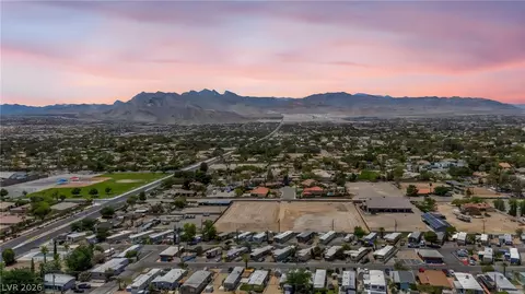 Miller Ln, Las Vegas, NV 89149