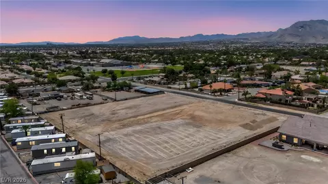 Miller Ln, Las Vegas, NV 89149