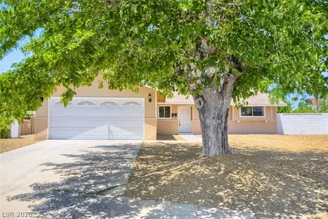 2024 Collins Ave, Las Vegas, NV 89106
