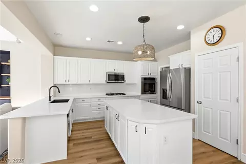 12012 Prada Verde Dr, Las Vegas, NV 89138