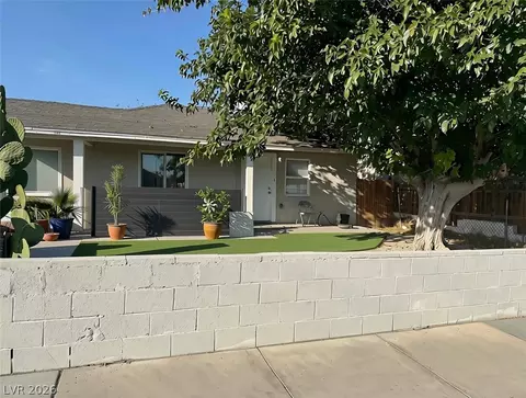1405 E Clark Ave, Las Vegas, NV 89101