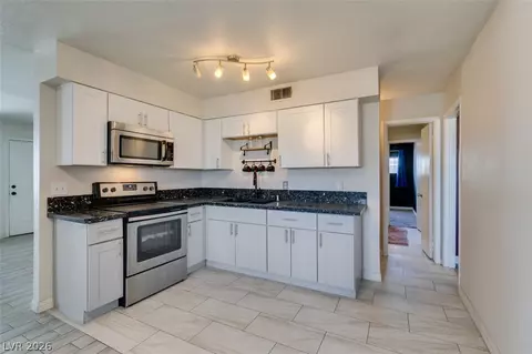 2737 Englestad St, North Las Vegas, NV 89030