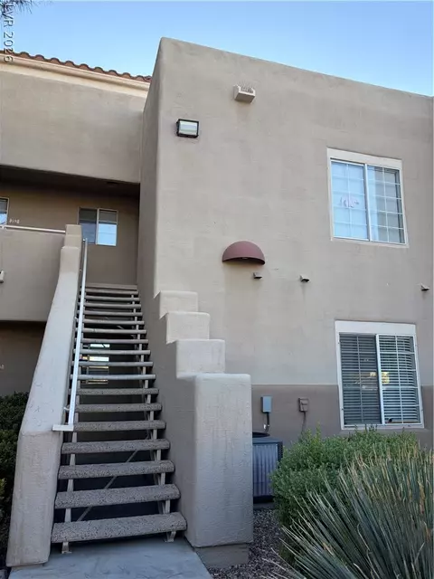 1909 High Valley Ct #203, Las Vegas, NV 89128