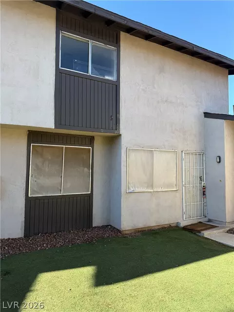 236 N Bruce St #B, Las Vegas, NV 89101