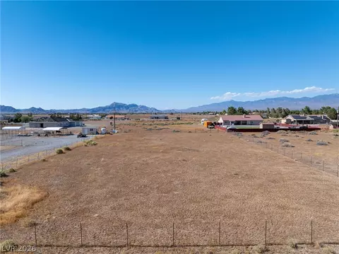 2030 W Jaybird St, Pahrump, NV 89048