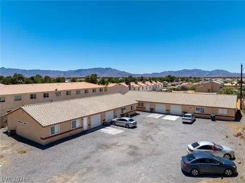 1080 S Jubilee Ct, Pahrump, NV 89048