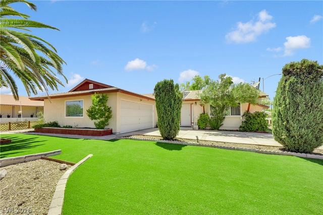 1825 Shadow Mountain Pl, Las Vegas, NV 89108