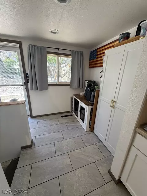 Entry Way - 703 Canyon St, Ely, NV 89301 photo 1 of 4