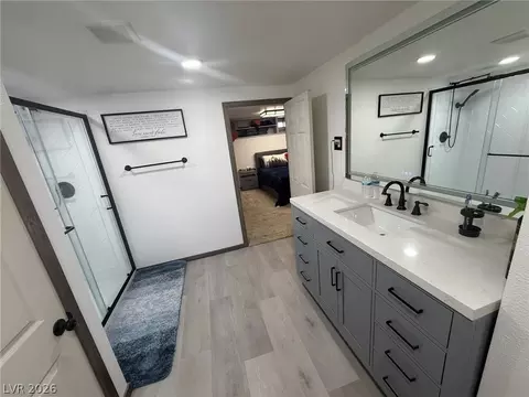Bath - 703 Canyon St, Ely, NV 89301 photo 3 of 4