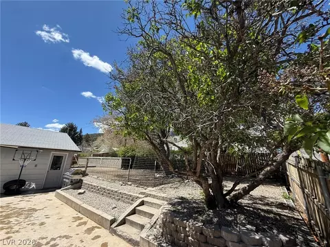 Exterior - 703 Canyon St, Ely, NV 89301 photo 4 of 6