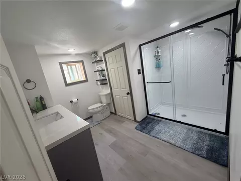 Bath - 703 Canyon St, Ely, NV 89301 photo 2 of 4