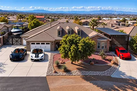 252 Hull St, Henderson, NV 89015