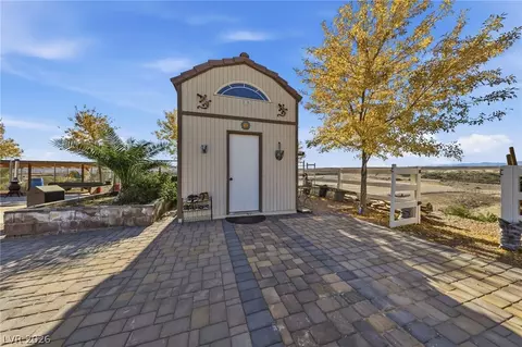 Exterior - 1285 Embry Ave, Moapa, NV 89025 photo 11 of 15