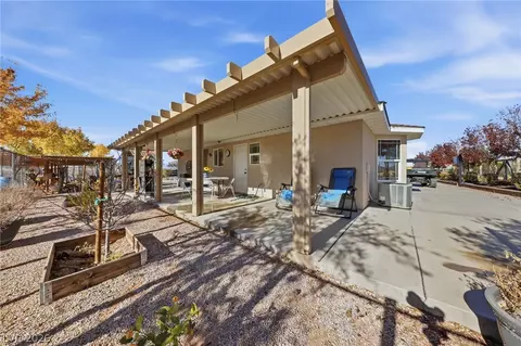 Exterior - 1285 Embry Ave, Moapa, NV 89025 photo 8 of 14