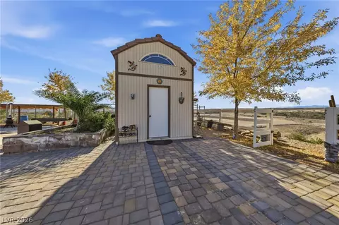 Exterior - 1285 Embry Ave, Moapa, NV 89025 photo 10 of 14