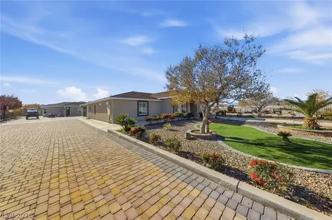 Exterior - 1285 Embry Ave, Moapa, NV 89025 photo 2 of 15