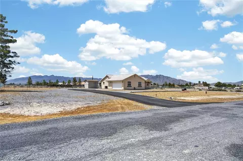1531 W Hickory St, Pahrump, NV 89048