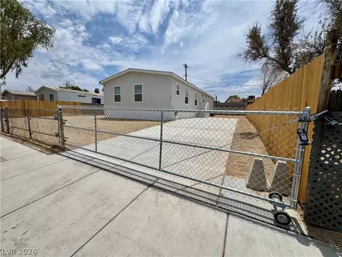 204 Mojave Ln, Henderson, NV 89015
