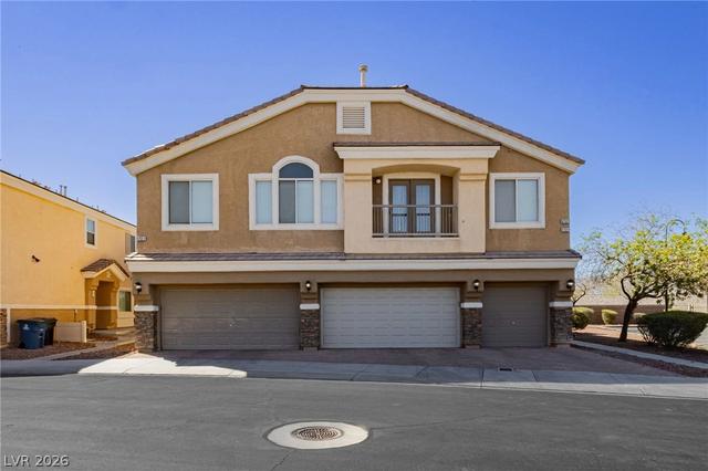 6752 Lookout Lodge Ln #2, North Las Vegas, NV 89084