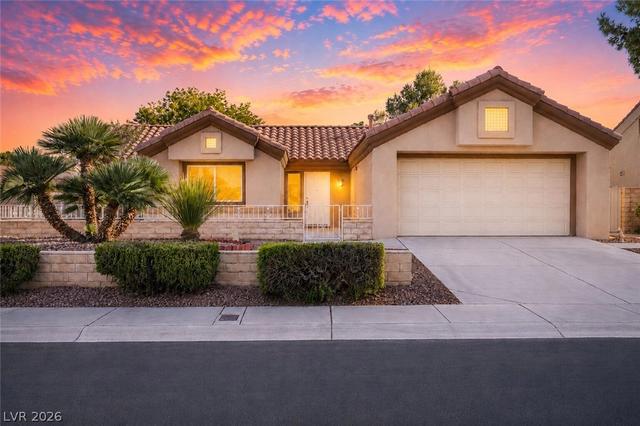 8701 Villa Ridge Dr, Las Vegas, NV 89134
