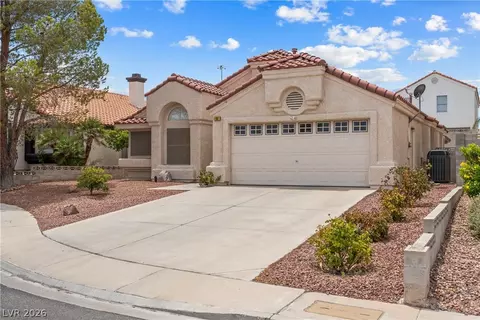 5 Barton Spring Cir, Henderson, NV 89074