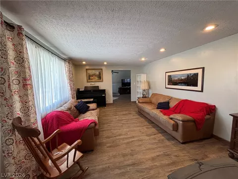 Living - 780 Avenue K, Ely, NV 89301 photo 1 of 7
