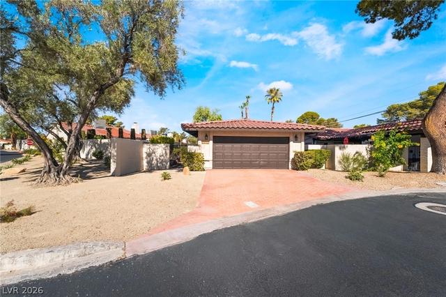 4211 Flamingo Crest Dr, Las Vegas, NV 89121