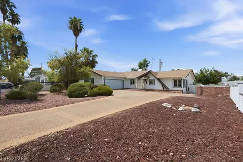551 E Oakey Blvd, Las Vegas, NV 89104