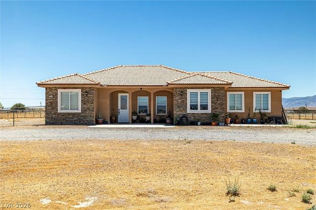 2671 E Hacienda St, Pahrump, NV 89048