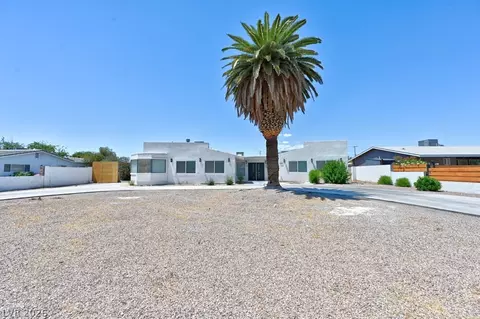 706 Lacy Ln, Las Vegas, NV 89107