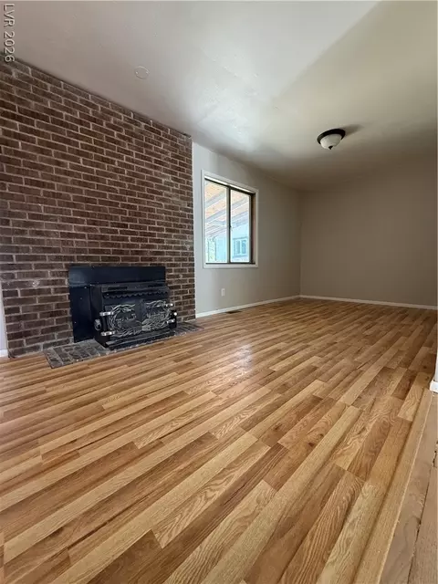 Living - 43 Connors Ct, Ely, NV 89301 photo 4 of 7