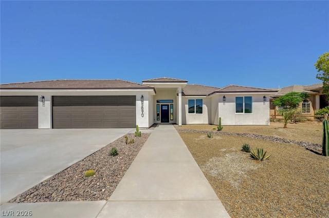 1890 S Manzanita Dr, Pahrump, NV 89048