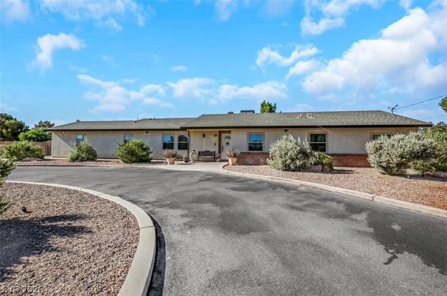 2715 E Hacienda Ave, Las Vegas, NV 89120