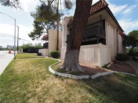 1370 Vegas Valley Dr #43, Las Vegas, NV 89169