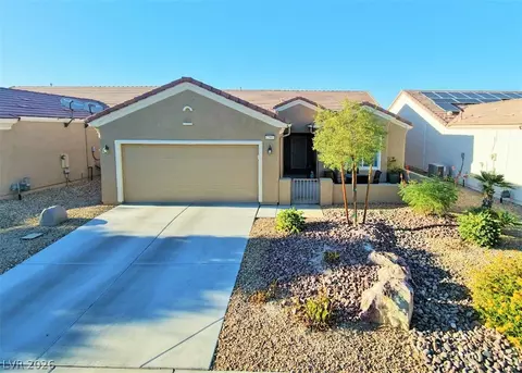 2360 Great Auk Ave, North Las Vegas, NV 89084