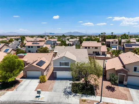 6118 Highland Gardens Dr, North Las Vegas, NV 89031