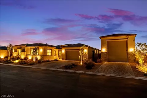 4660 Blushing Dawn Ave, Las Vegas, NV 89118