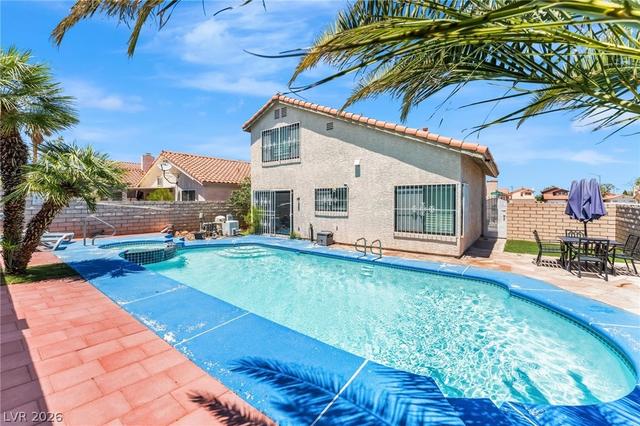 7531 Kalmalii Ave, Las Vegas, NV 89147