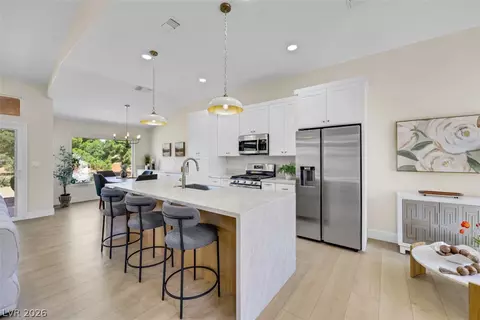 9320 January Dr, Las Vegas, NV 89134