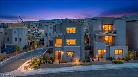 11573 Hawking Ave, Las Vegas, NV 89138