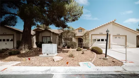 5204 Las Cruces Dr, Las Vegas, NV 89130