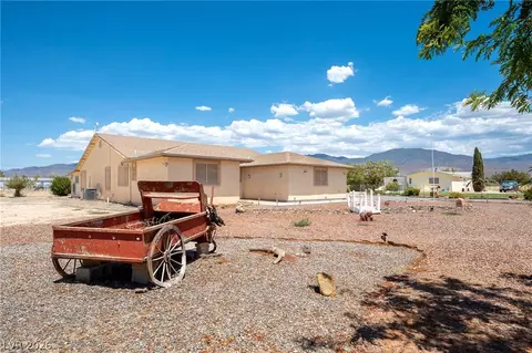 680 Mcmurray Dr, Pahrump, NV 89060