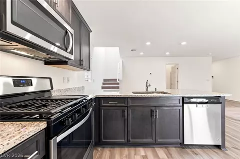 6494 Kimberly Ave, Las Vegas, NV 89122