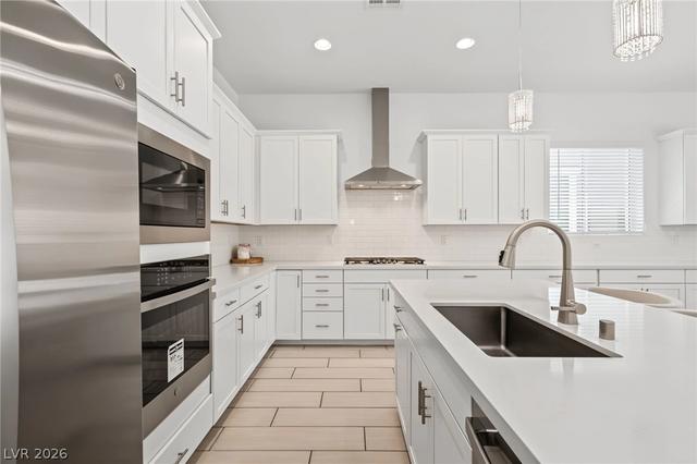 10205 Tumbaga St, Las Vegas, NV 89183