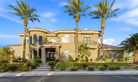 2004 Slow Wind St, Las Vegas, NV 89134