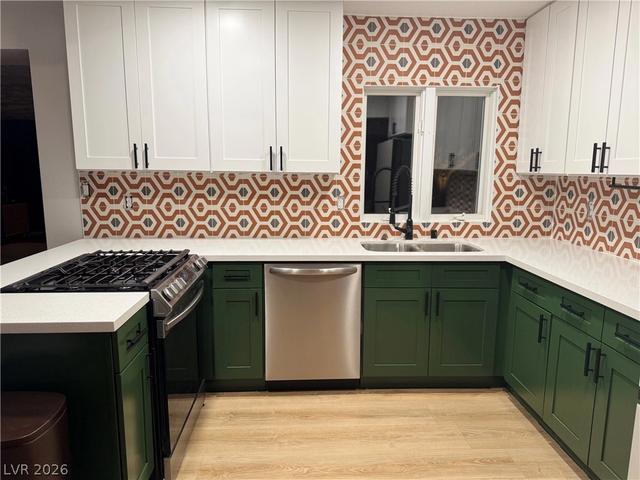 118 Ocotillo St, Henderson, NV 89015